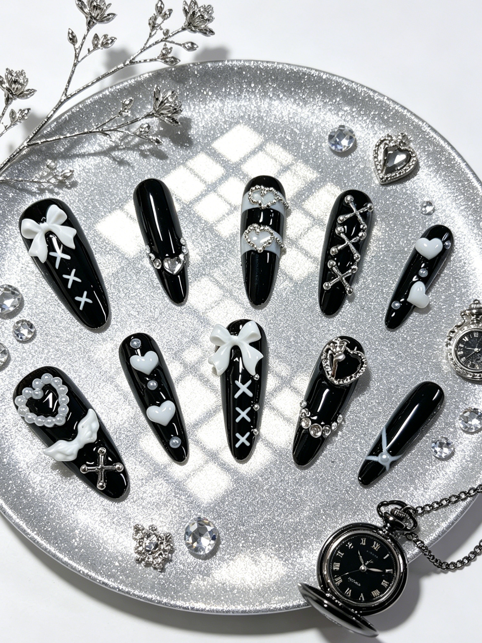 Korean Girls Lifestyle - 10 Unhas Postiças Longas Pretas e